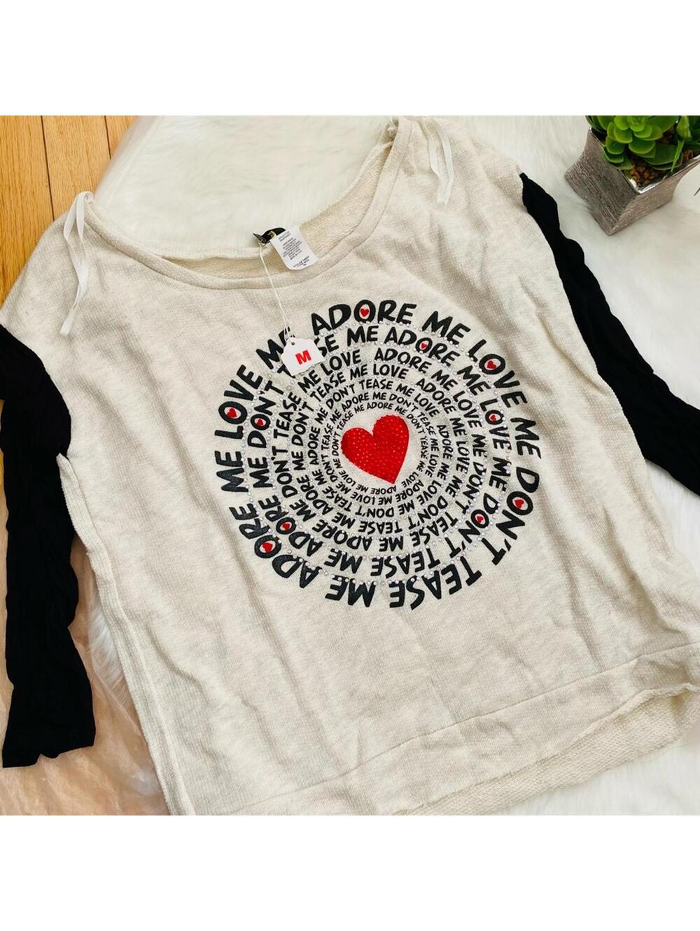 Cleo Long Sleeve Sweater with Heart and Text Design Medium